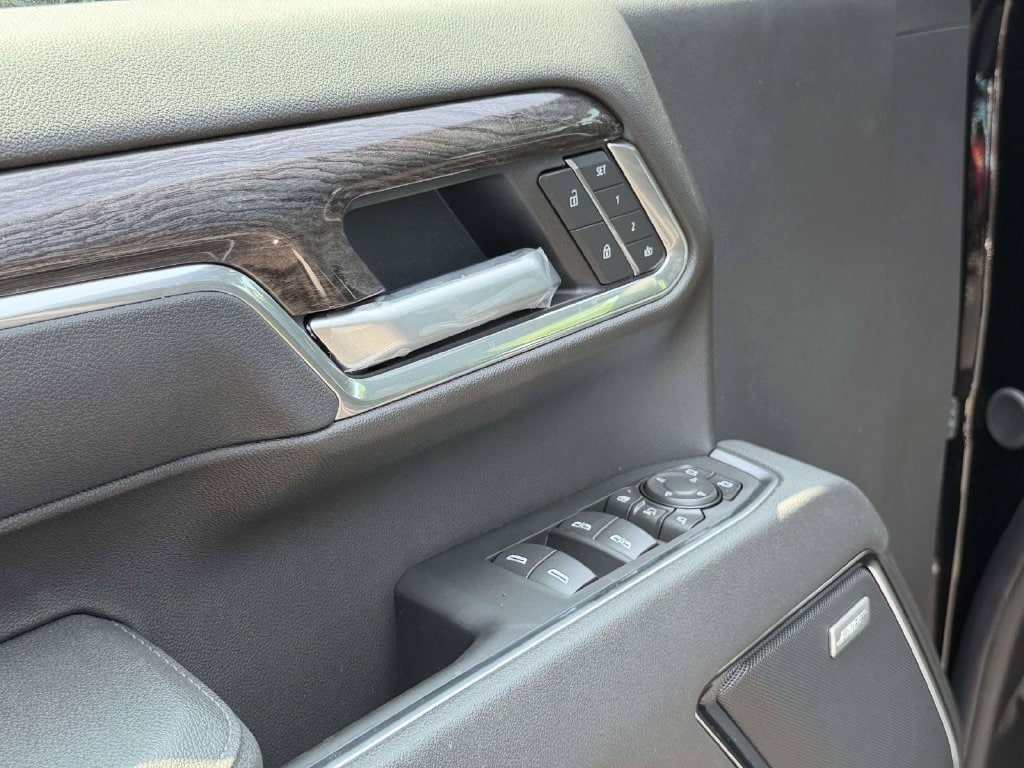 2026 Chevrolet Silverado 2500 HD LTZ - Photo 17