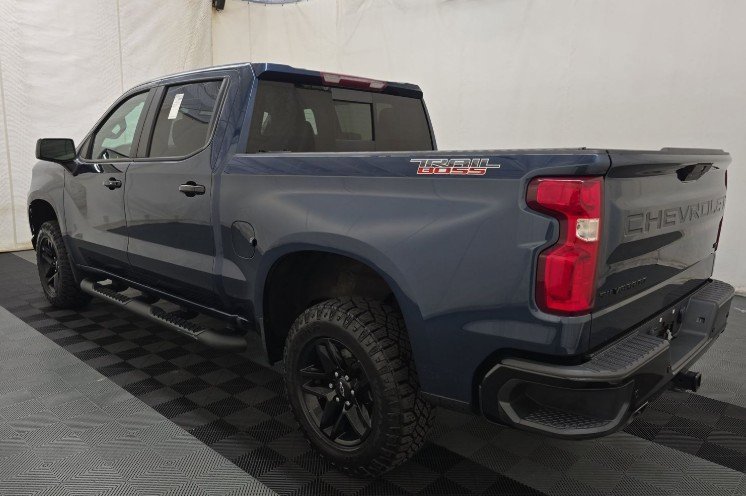 2021 Chevrolet Silverado 1500 LT Trail Boss photo 4