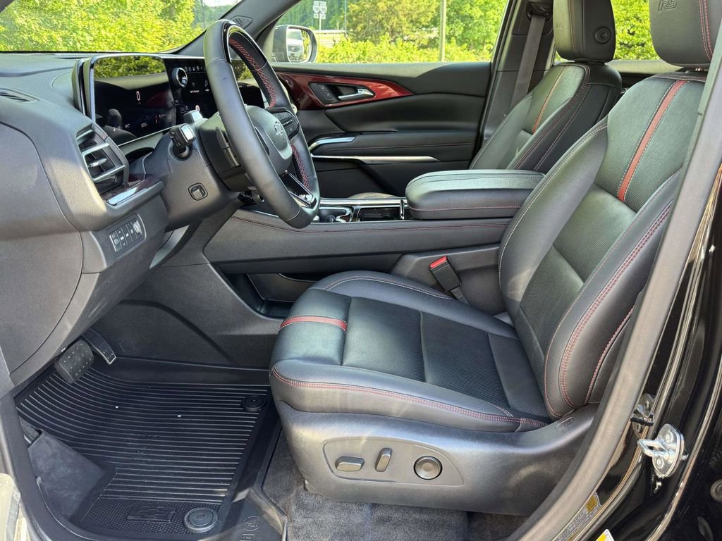2024 Chevrolet Traverse RS - Photo 21