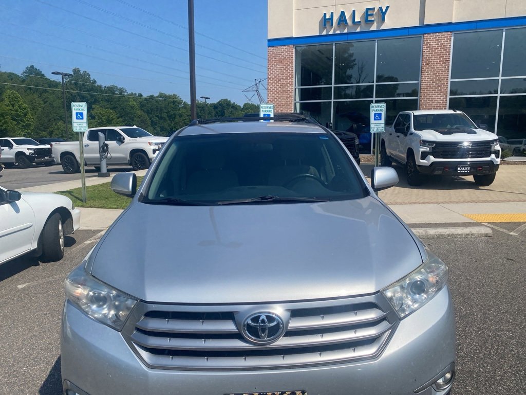 Used 2013 Toyota Highlander Plus with VIN 5TDZK3EH2DS136246 for sale in Midlothian, VA