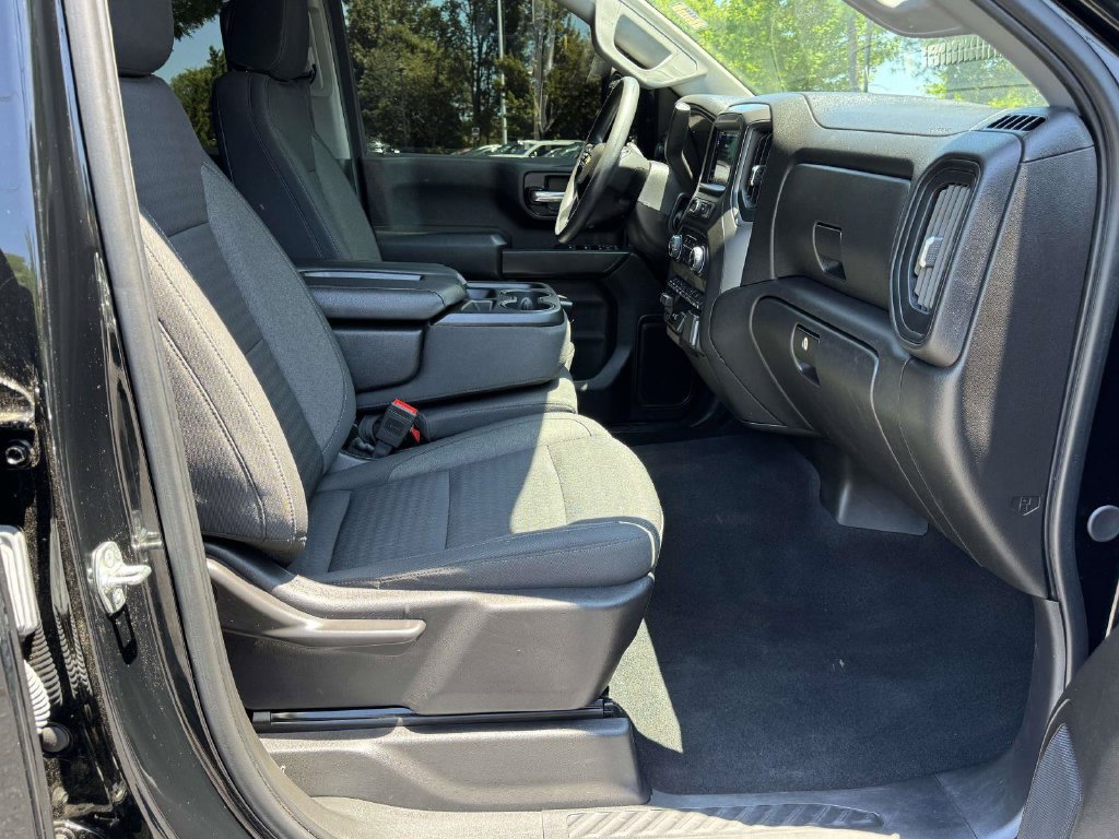 2025 Chevrolet Silverado 2500HD Custom - Photo 14