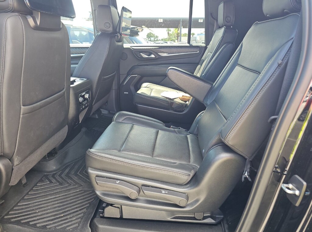 Used 2023 GMC Yukon XL Denali SUV