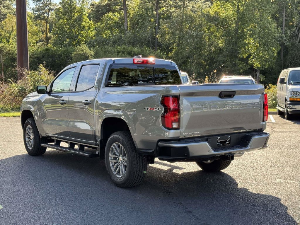 2026 Chevrolet Colorado LT - Photo 24