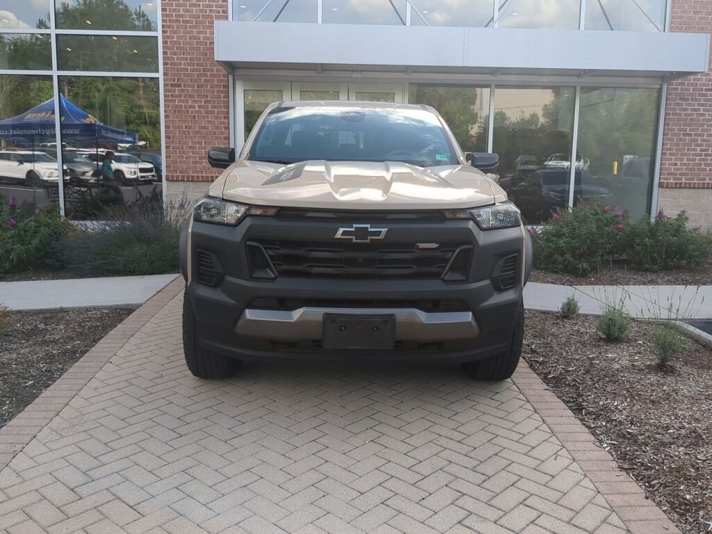 Used 2024 Chevrolet Colorado Trail Boss Truck