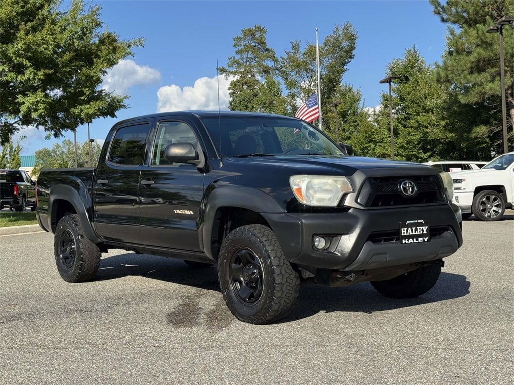 Used 2015 Toyota Tacoma PreRunner with VIN 3TMJU4GN0FM185061 for sale in Midlothian, VA