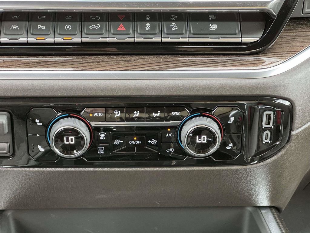 2026 Chevrolet Silverado 1500 RST - Photo 6