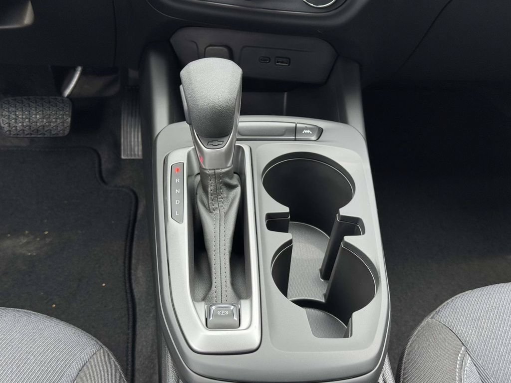 2026 Chevrolet Trax LS - Photo 7