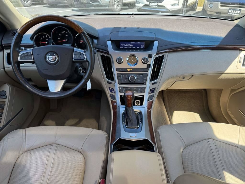 Used 2011 CADILLAC CTS Luxury Car