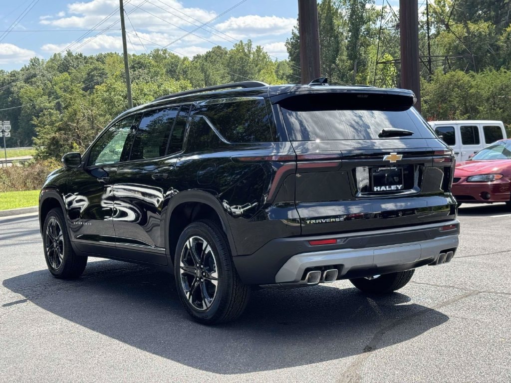 2027 Chevrolet Traverse LT - Photo 24