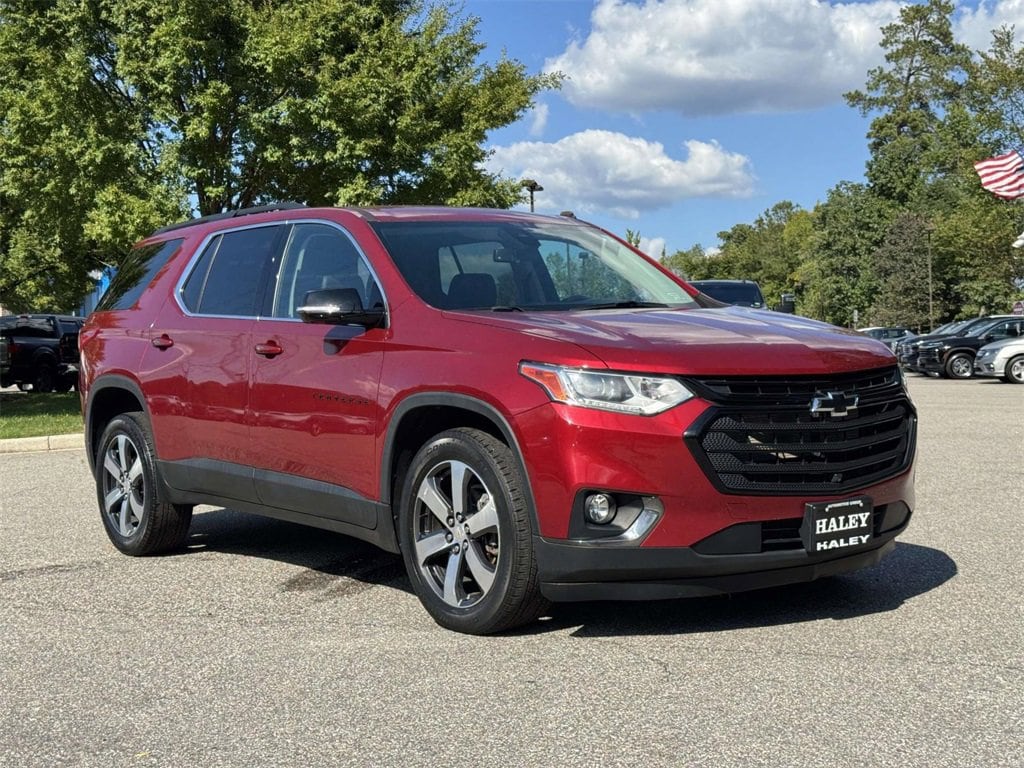 Used 2020 Chevrolet Traverse LT Leather SUV