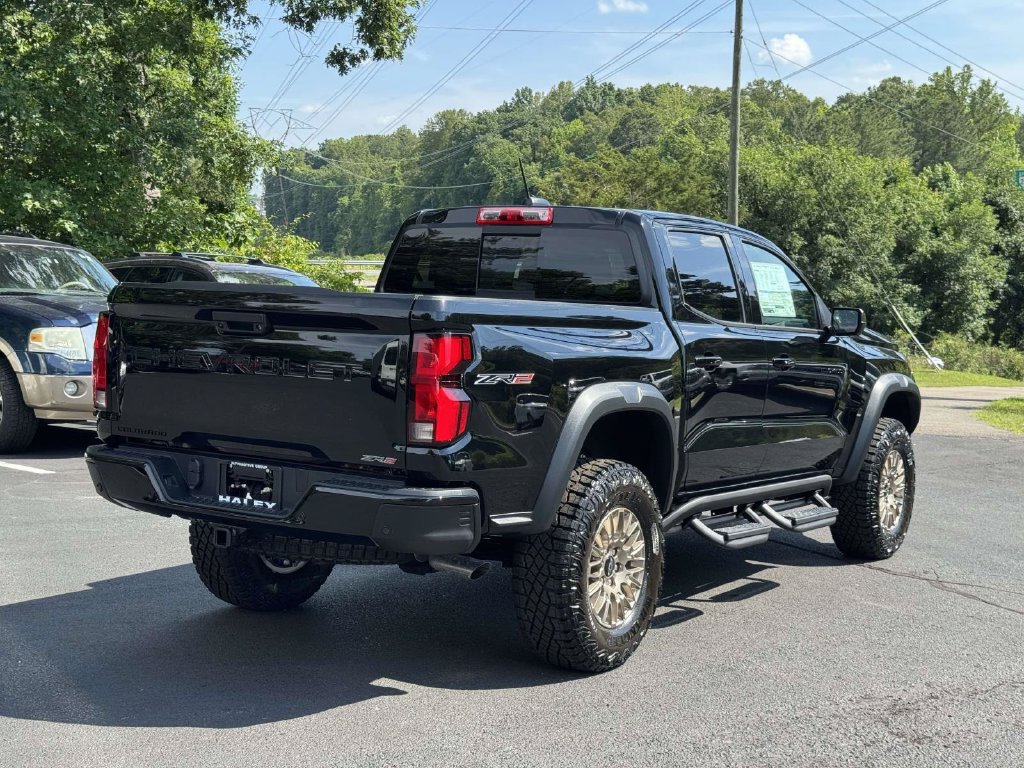 2026 Chevrolet Colorado ZR2 - Photo 23