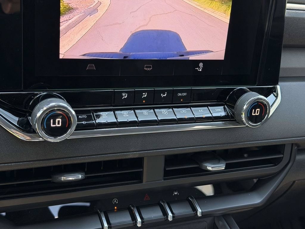 2026 Chevrolet Colorado Trail Boss - Photo 6