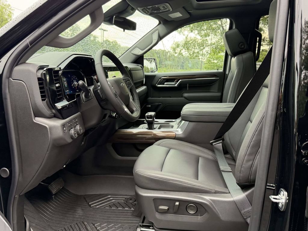 2026 Chevrolet Silverado 1500 LT Trail Boss - Photo 16