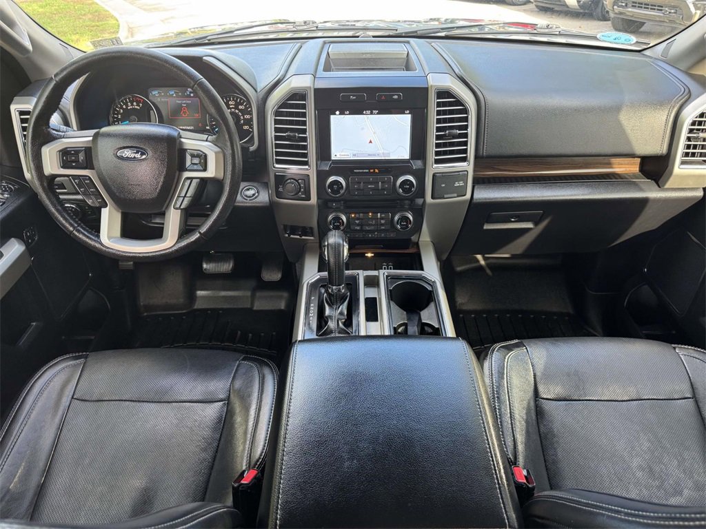 2016 Ford F-150 Lariat photo 3