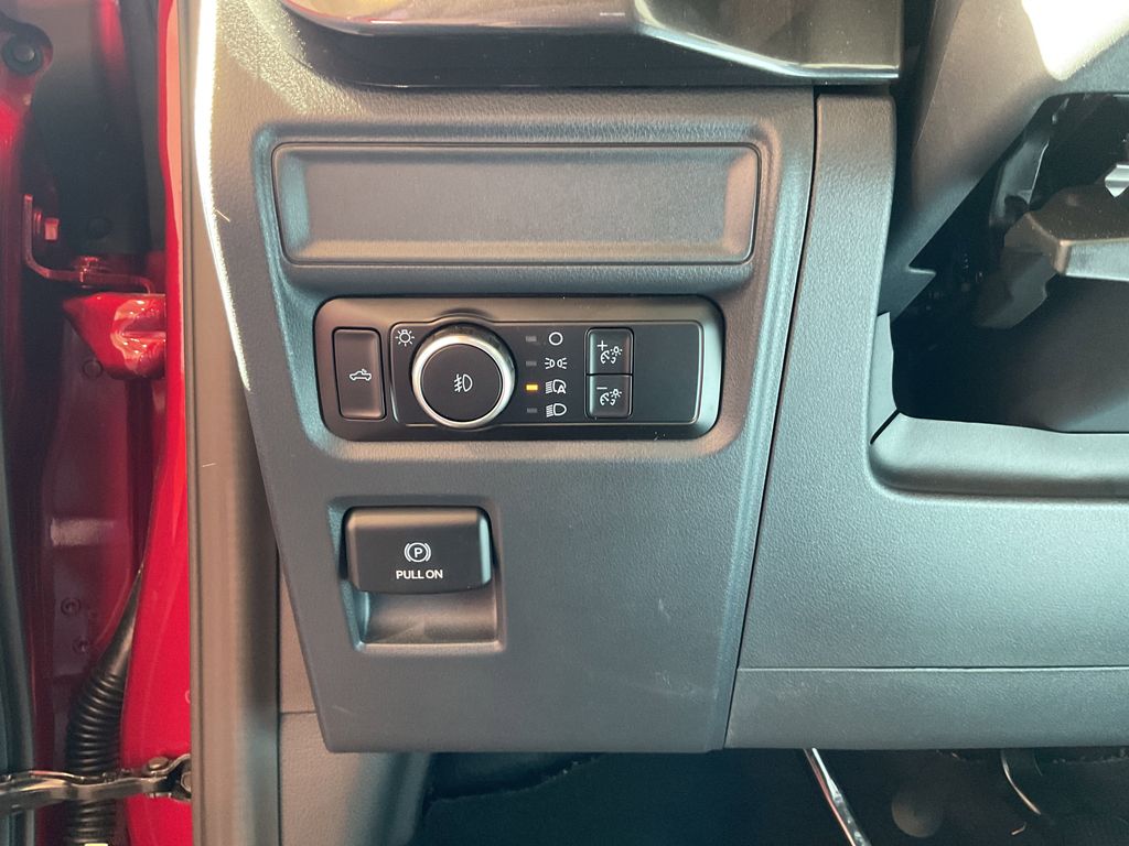 2026 Ford F-150 STX - Photo 18