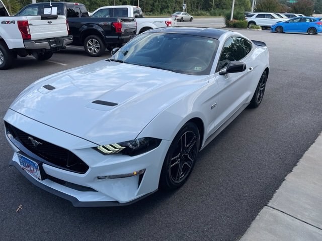 Used 2020 Ford Mustang GT with VIN 1FA6P8CF3L5126807 for sale in Farmville, VA