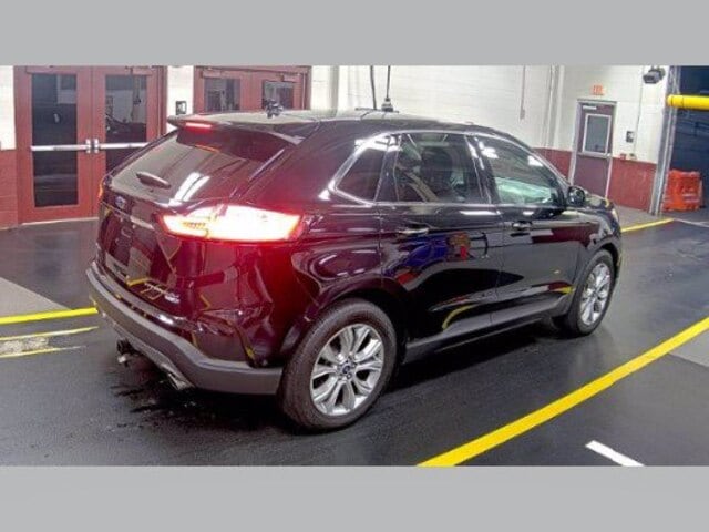 Used 2019 Ford Edge Titanium with VIN 2FMPK4K90KBB73171 for sale in Farmville, VA