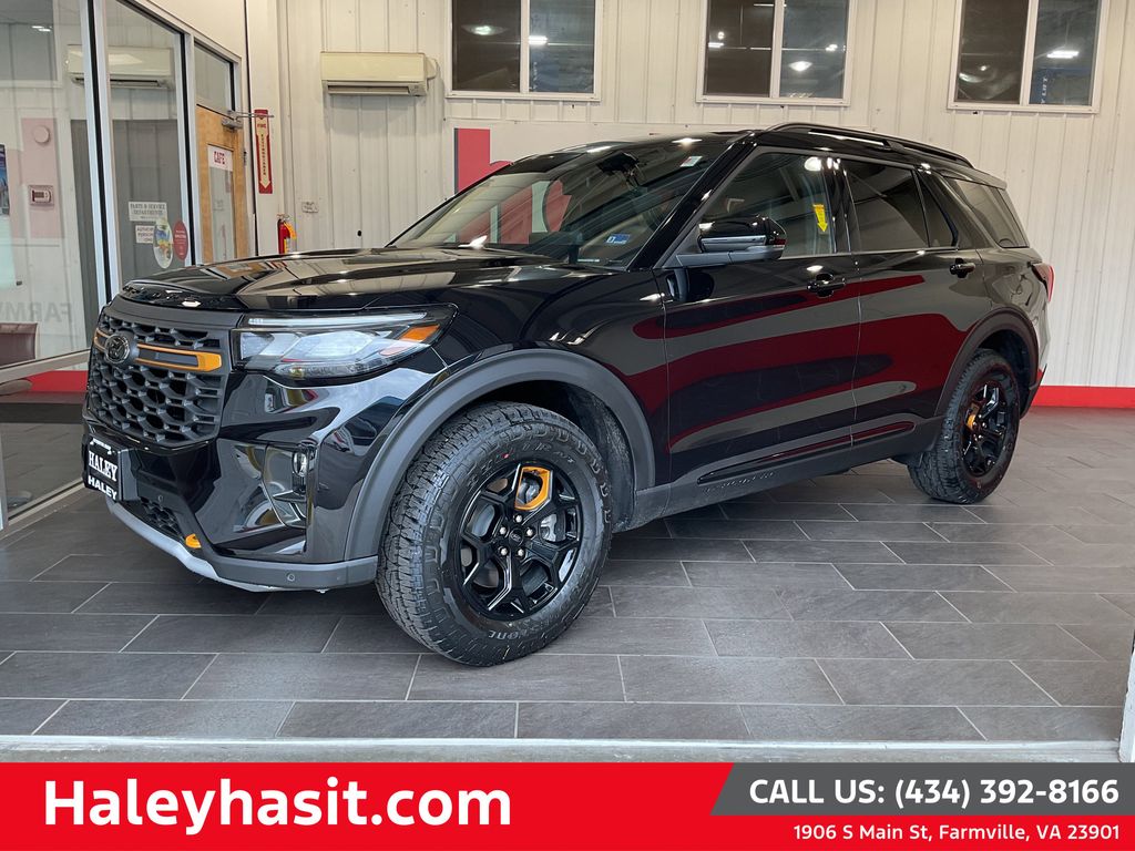 2026 Ford Explorer Tremor 4WD's photo