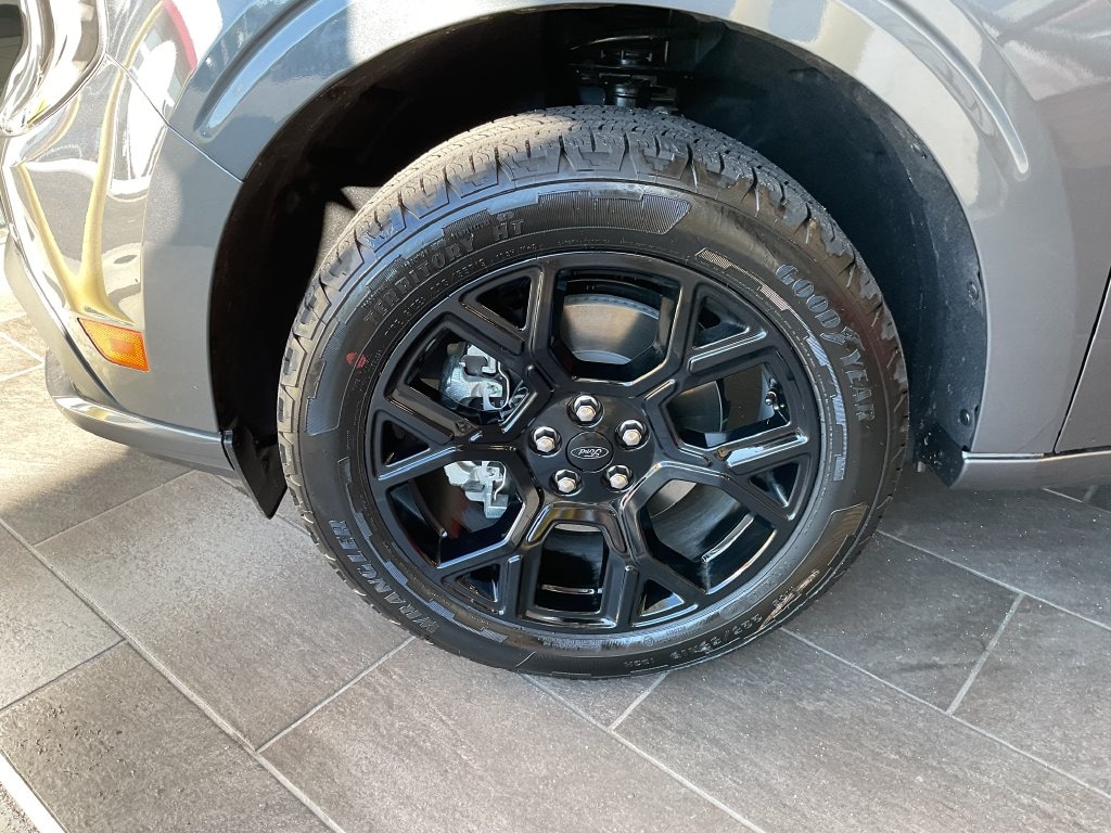 New 2026 Ford Maverick Lobo TRUCK