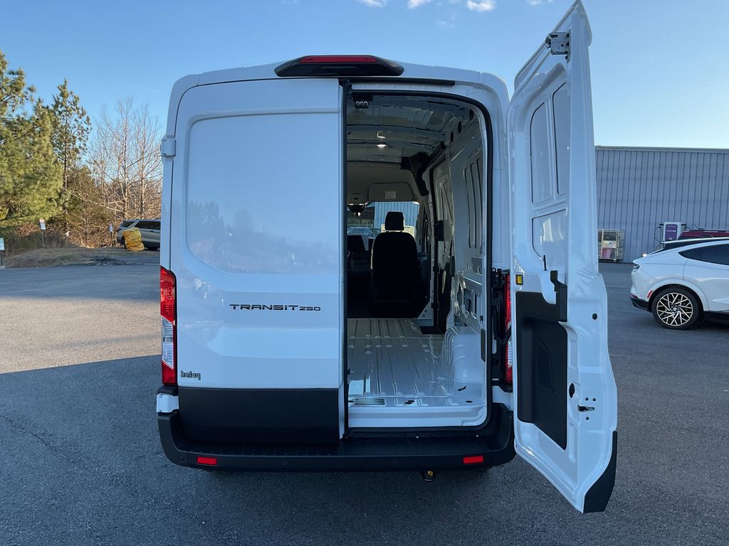 2026 Ford Transit Van Base - Photo 10