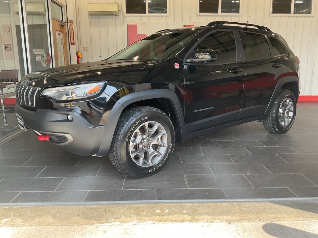 Used 2022 Jeep Cherokee Trailhawk SUV