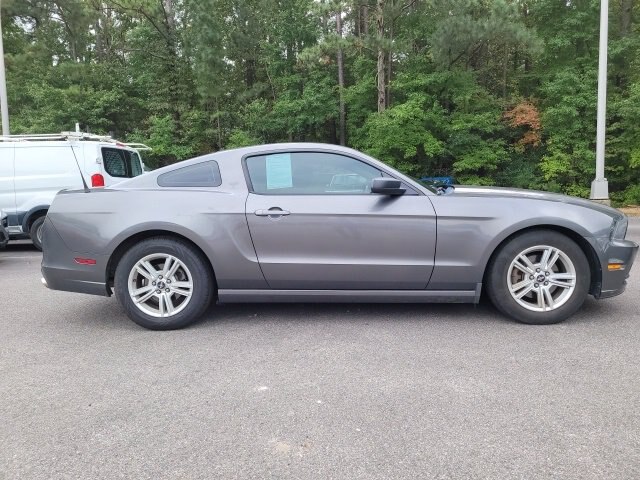 Used 2014 Ford Mustang V6 with VIN 1ZVBP8AM0E5315750 for sale in Farmville, VA