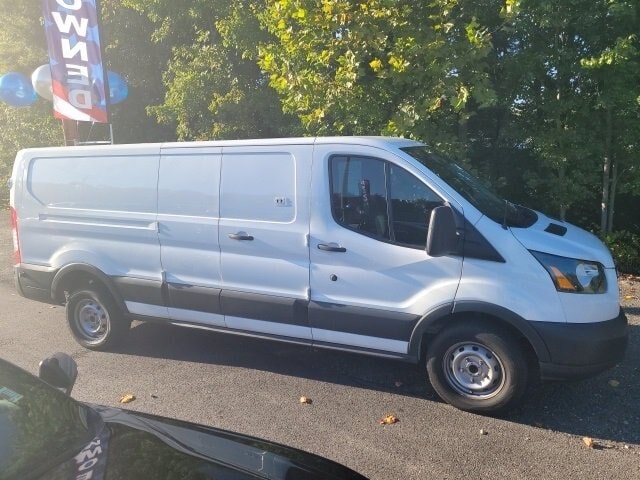 Used 2018 Ford Transit Van Base with VIN 1FTYR2ZM6JKA21810 for sale in Farmville, VA