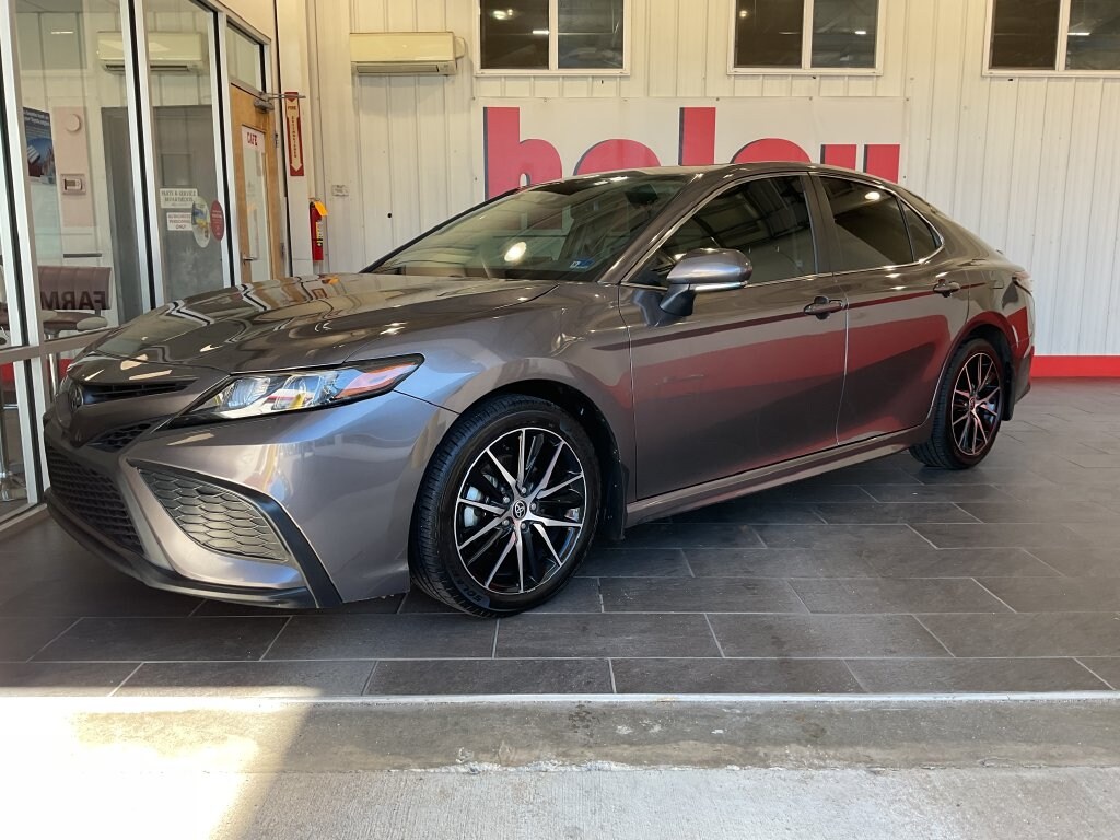 Used 2024 Toyota Camry SE Sedan