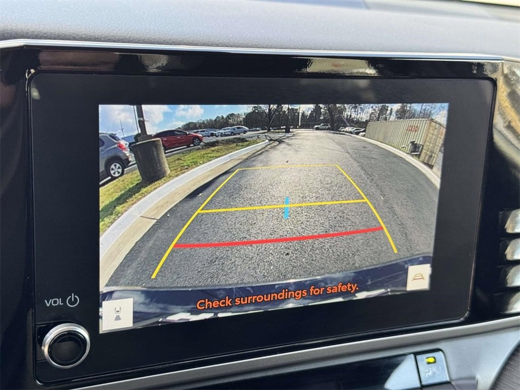 Certified 2025 Toyota Camry SE Sedan