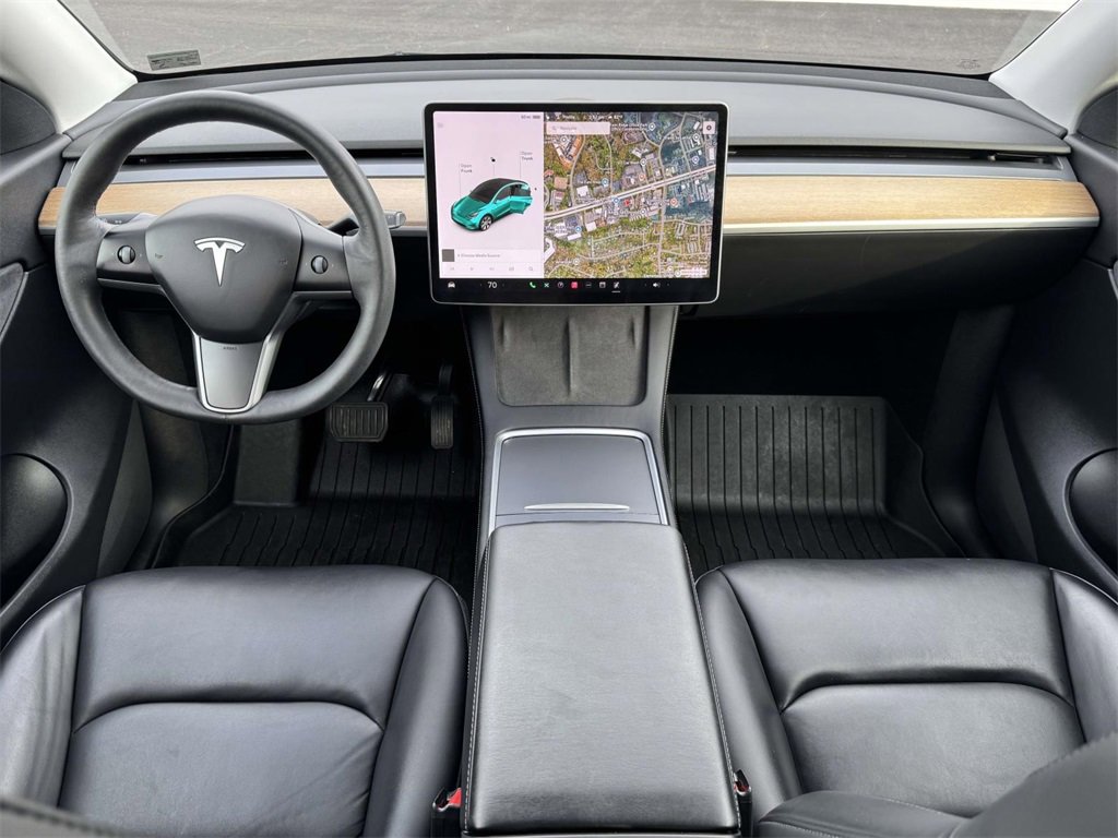 2021 Tesla Model Y Long Range photo 2