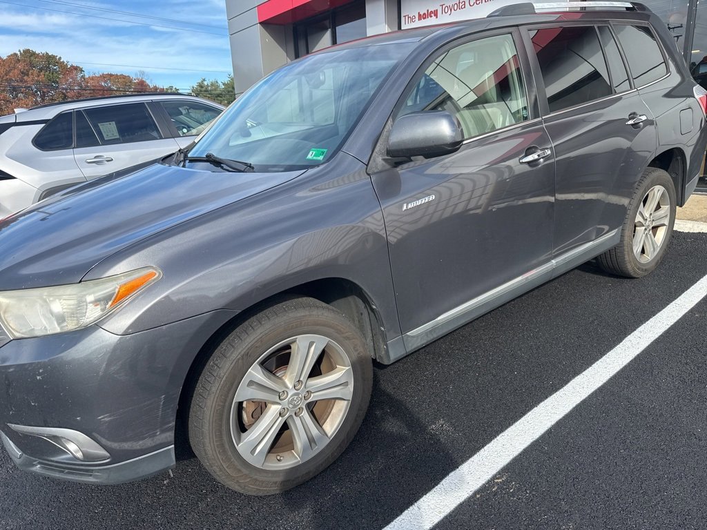 2012 Toyota Highlander Limited photo 2