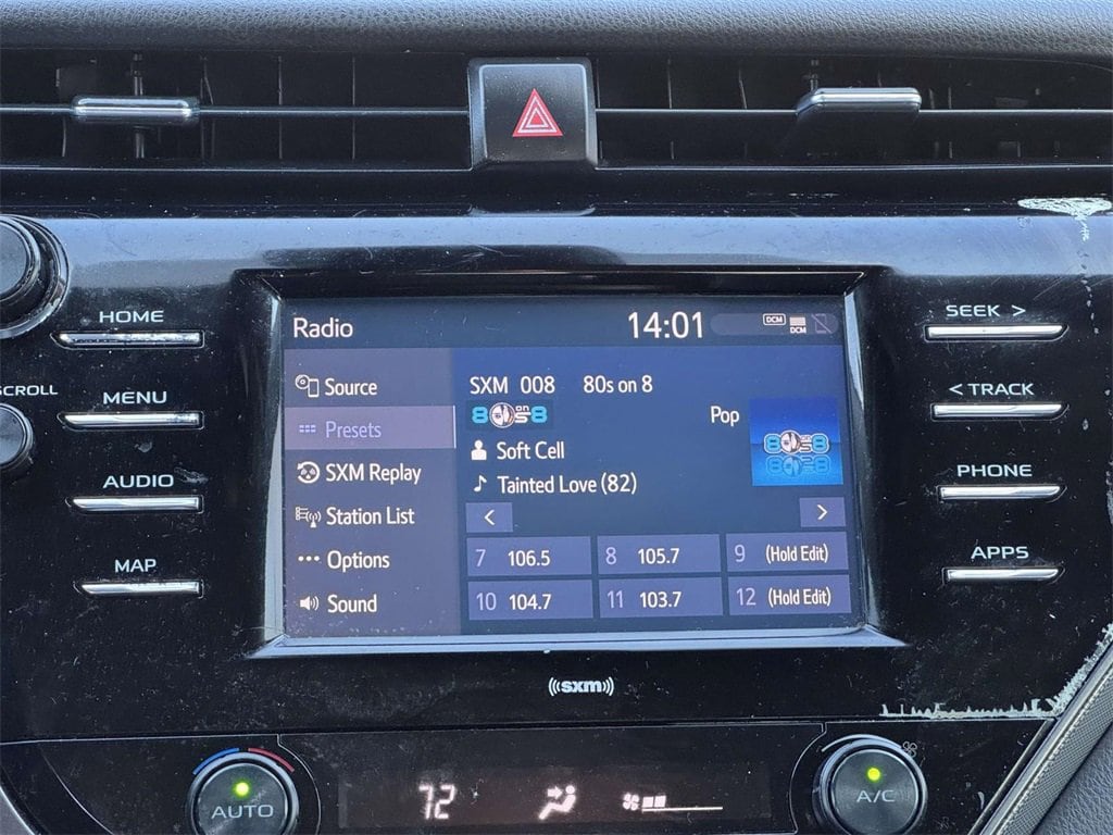 Used 2020 Toyota Camry SE Sedan