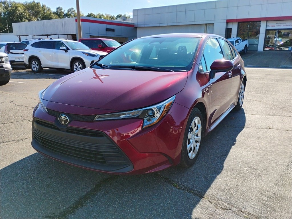 2024 Toyota Corolla LE photo 4