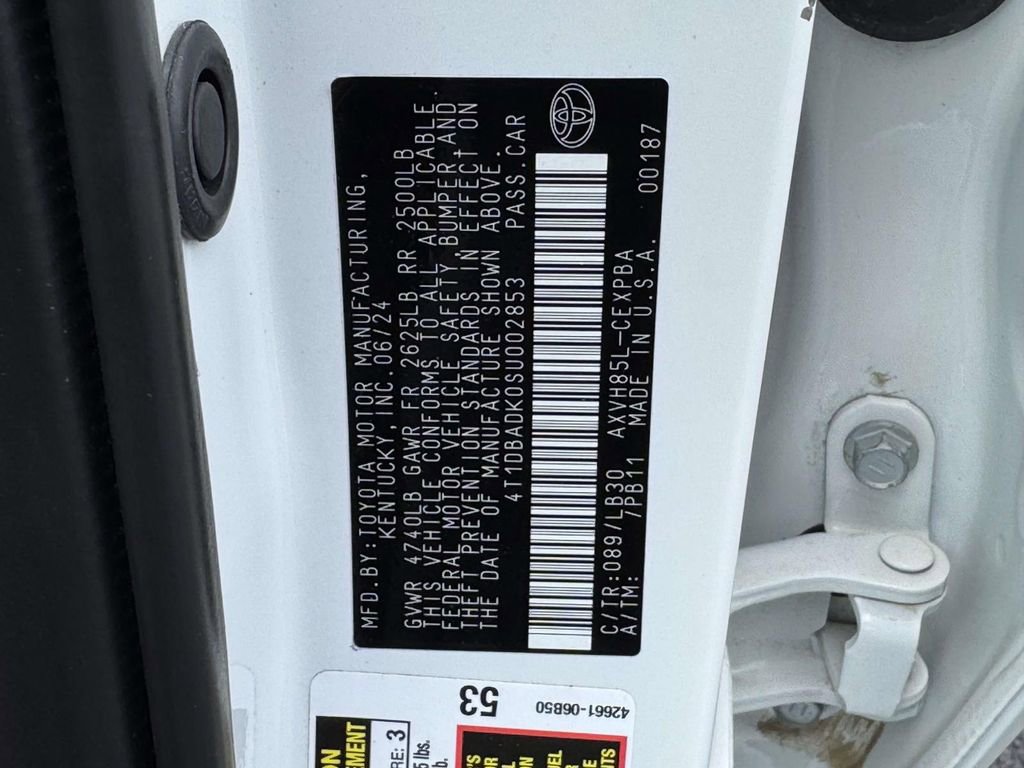 2025 Toyota Camry XSE - Photo 28