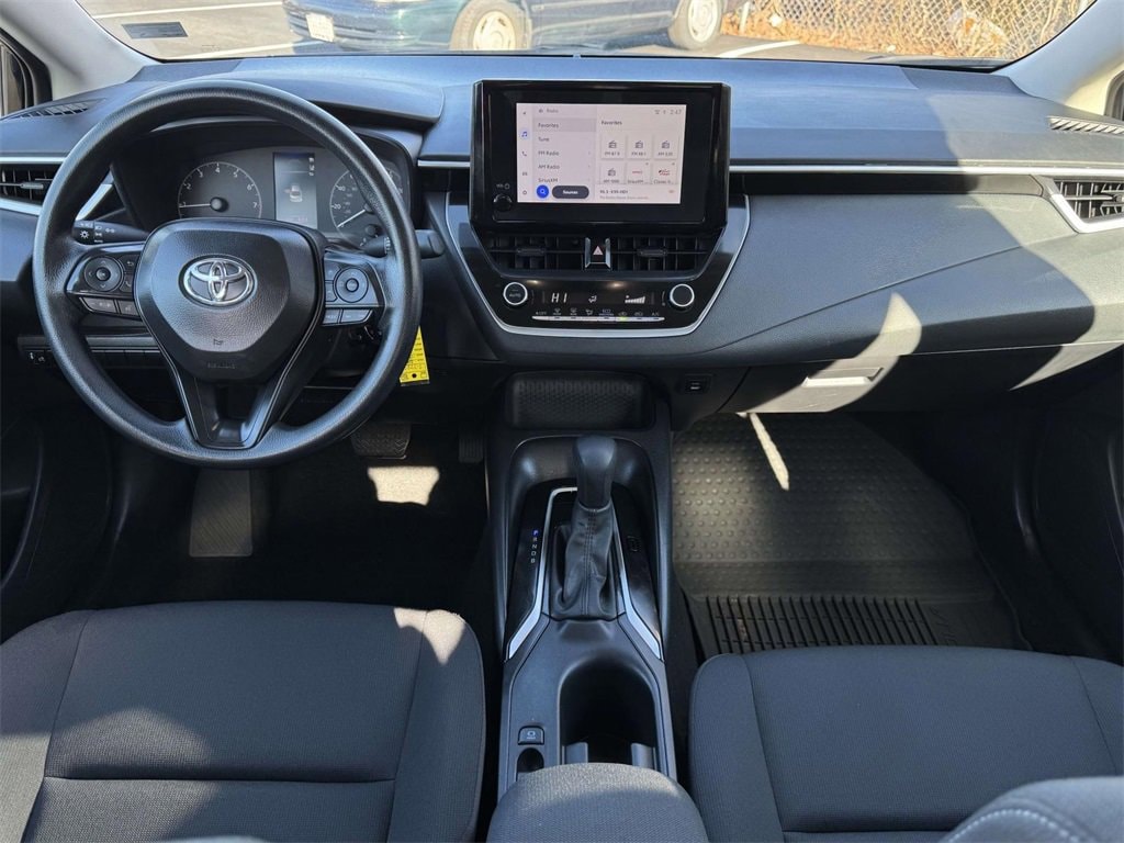 Used 2025 Toyota Corolla LE Sedan