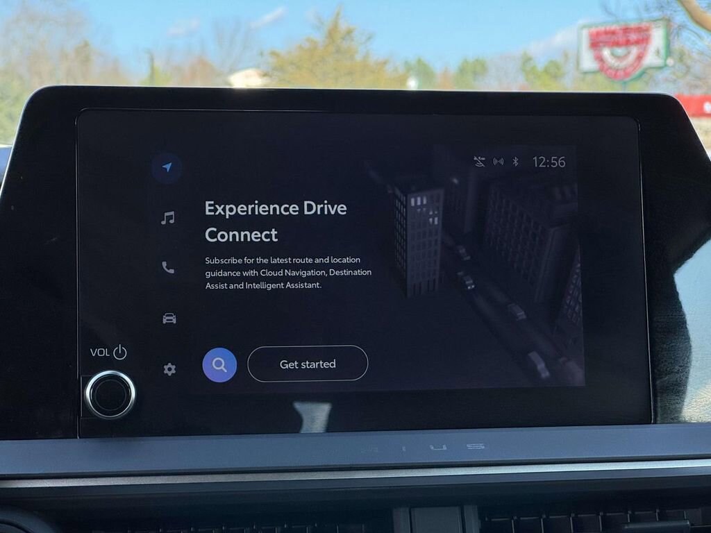 Used 2024 Toyota Prius LE Hatchback