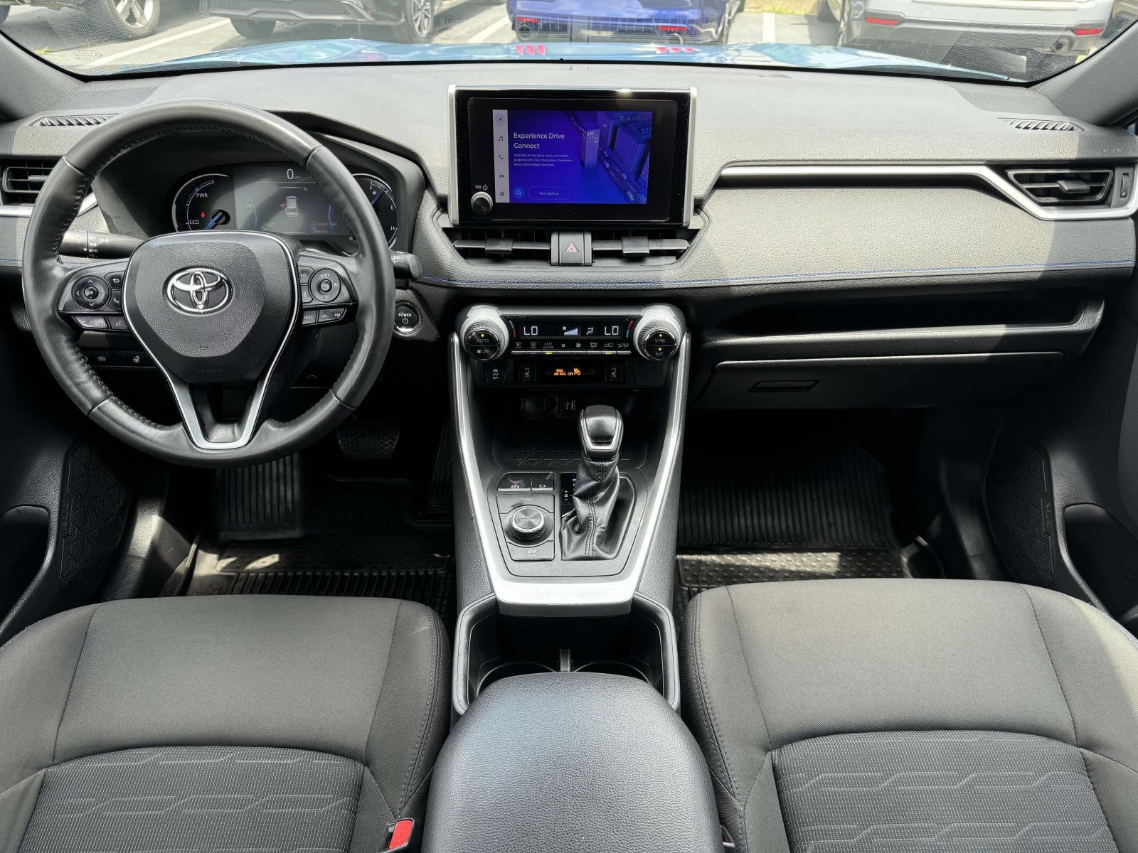2024 Toyota RAV4 Hybrid SE