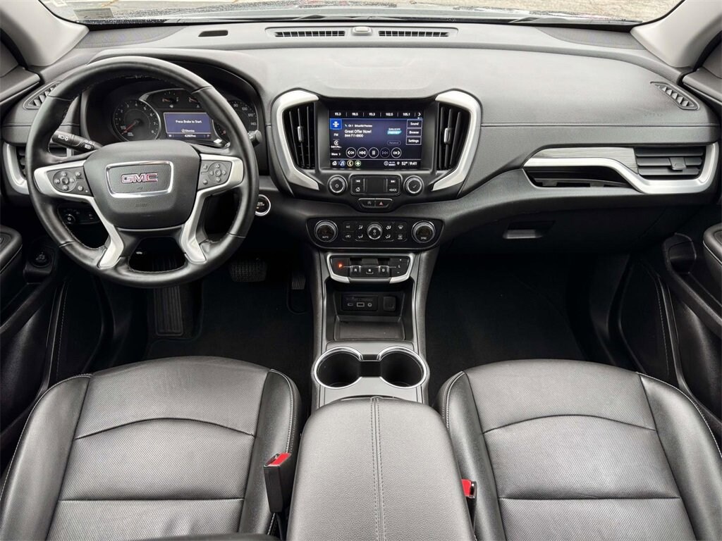 Used 2024 GMC Terrain SLT SUV