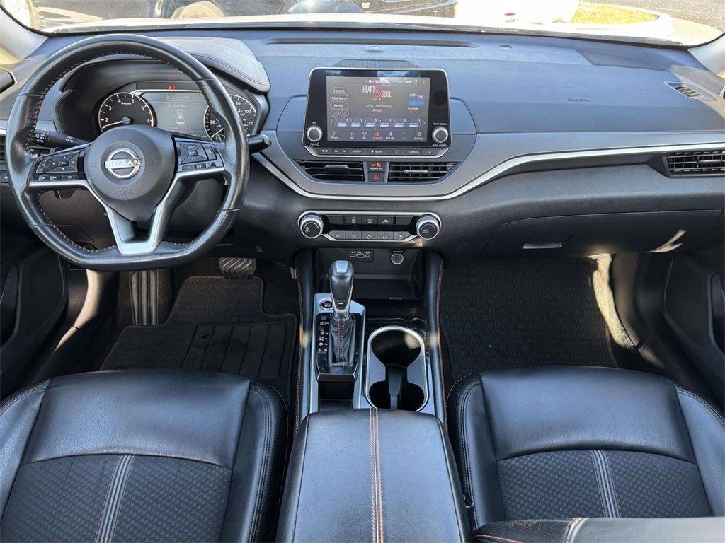 2023 Nissan Altima 2.5 SR photo 2