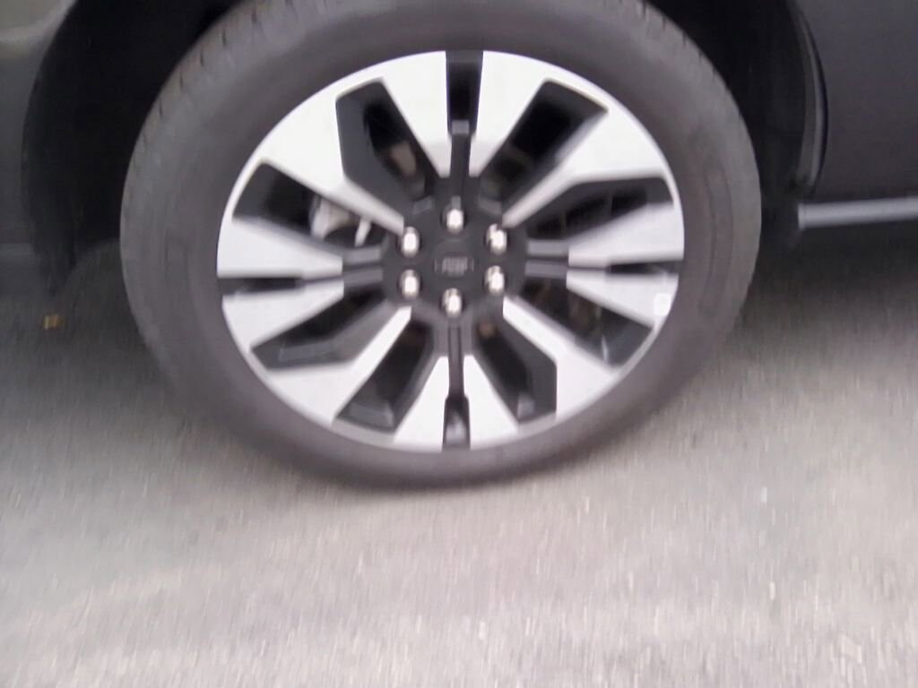 Used 2025 Ford Expedition Max Platinum SUV