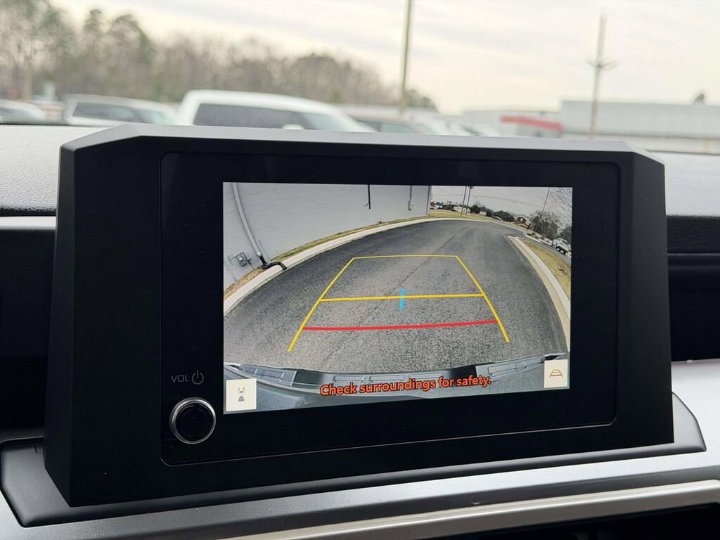 Used 2025 Toyota Tacoma SR5 Truck Double Cab