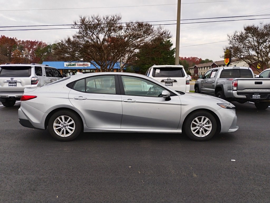 2025 Toyota Camry LE photo 2