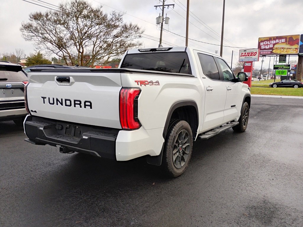 2025 Toyota Tundra Limited CrewMax photo 3