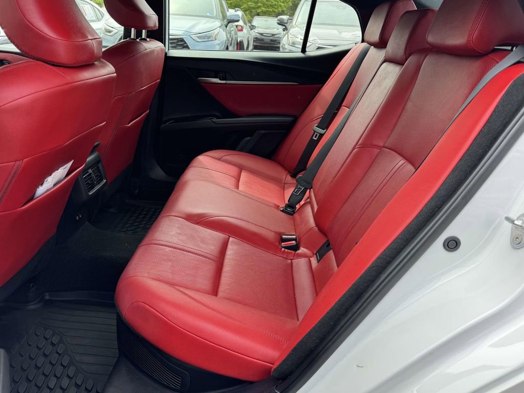 2025 Toyota Camry XSE - Photo 17