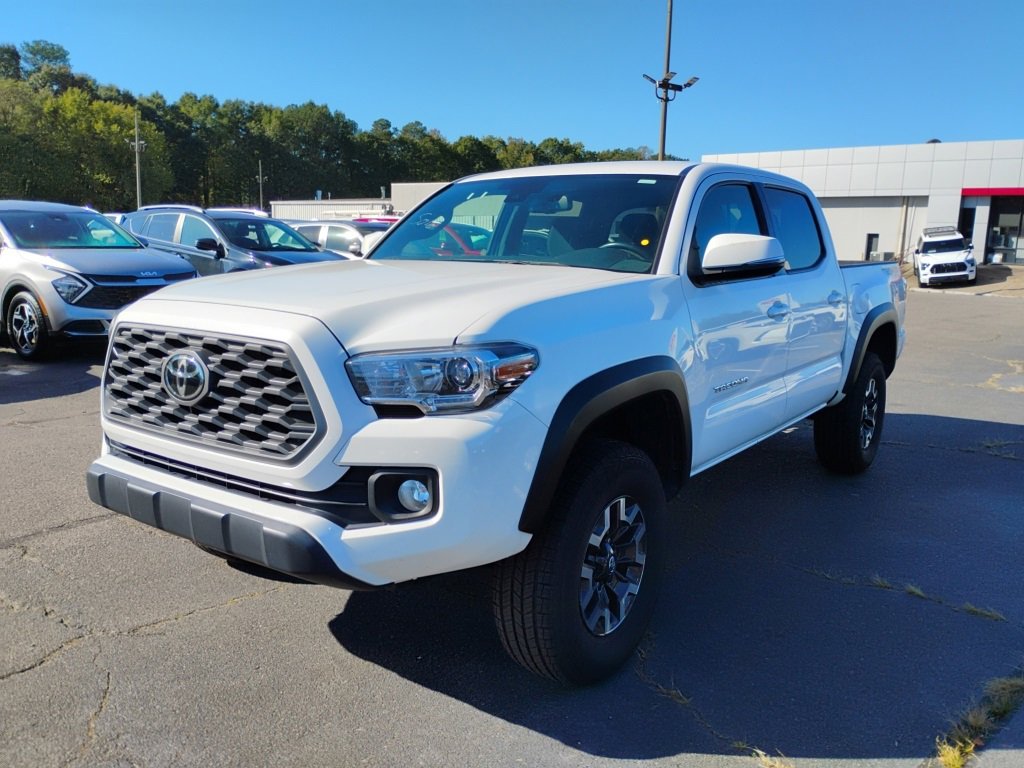 2023 Toyota Tacoma SR5 photo 4