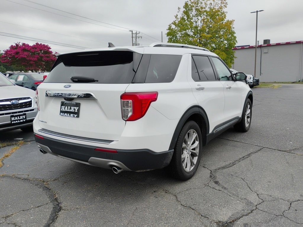2023 Ford Explorer Limited photo 2