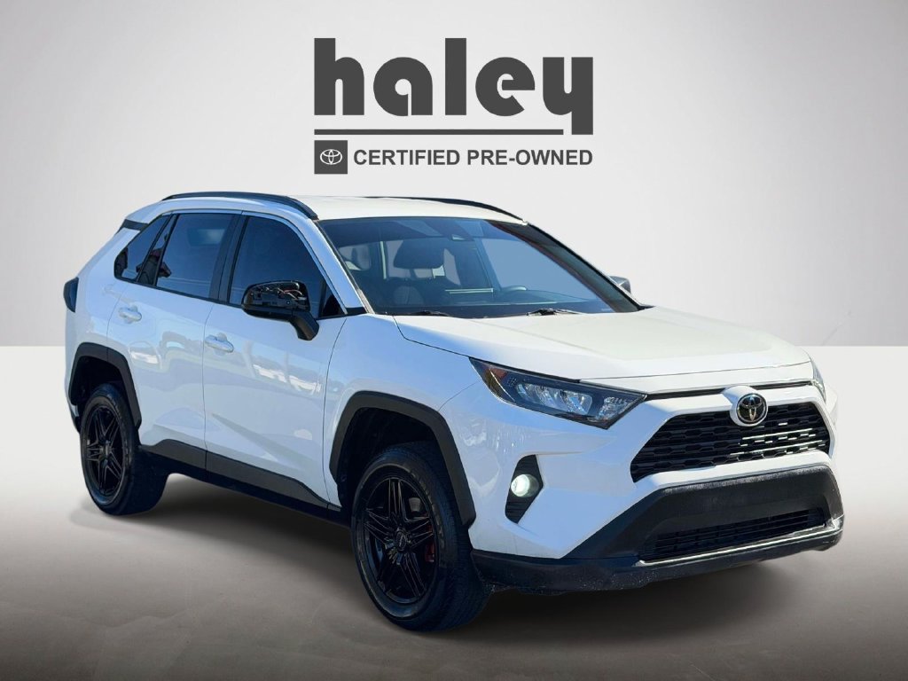 2022 Toyota RAV4 LE SUV