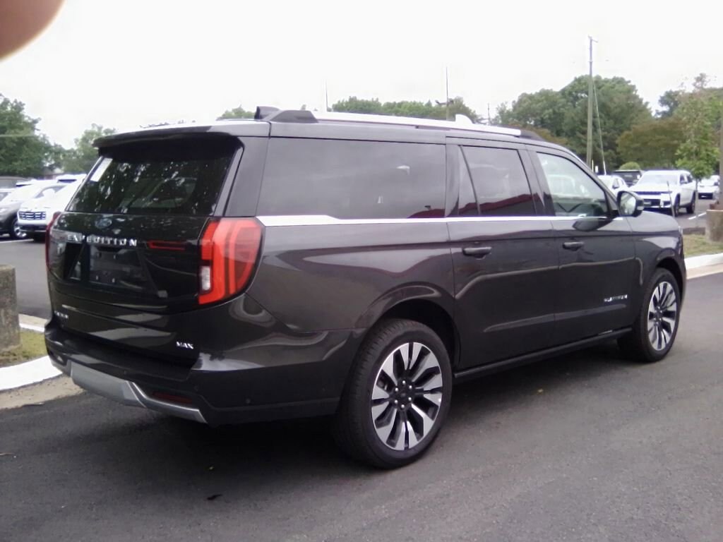 Used 2025 Ford Expedition Max Platinum SUV