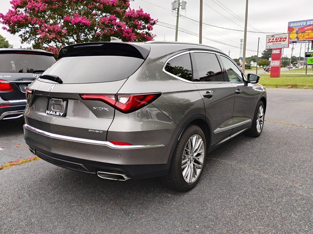 2023 Acura MDX SH-AWD Advance photo 3