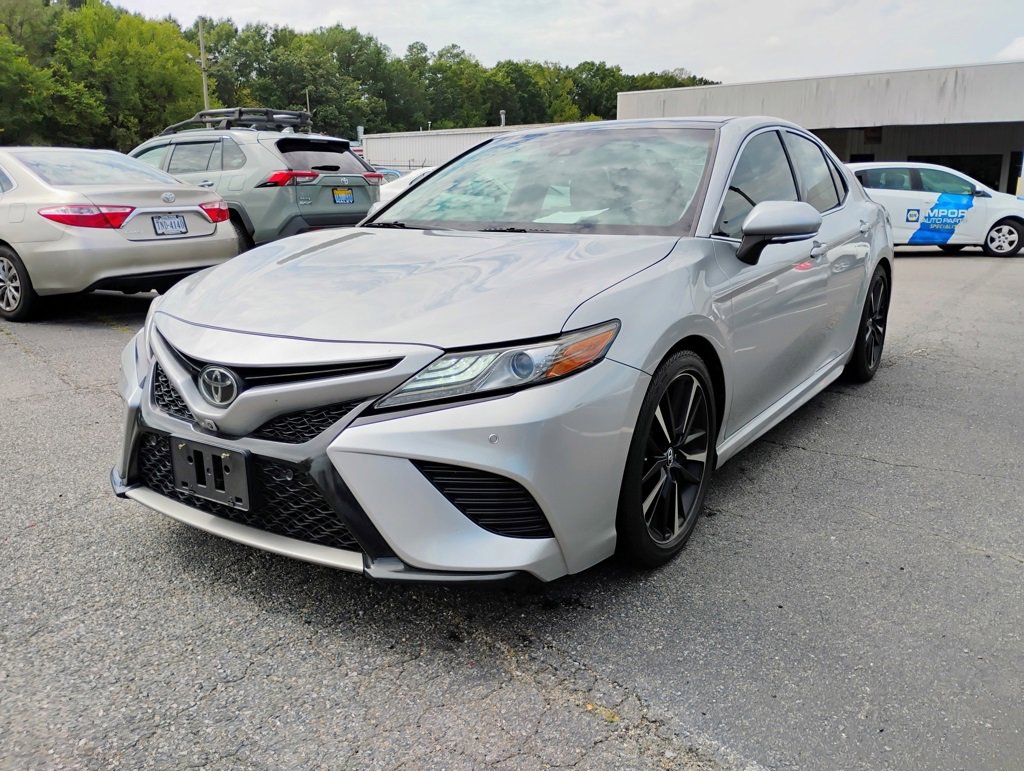 2018 Toyota Camry XSE V6 photo 4